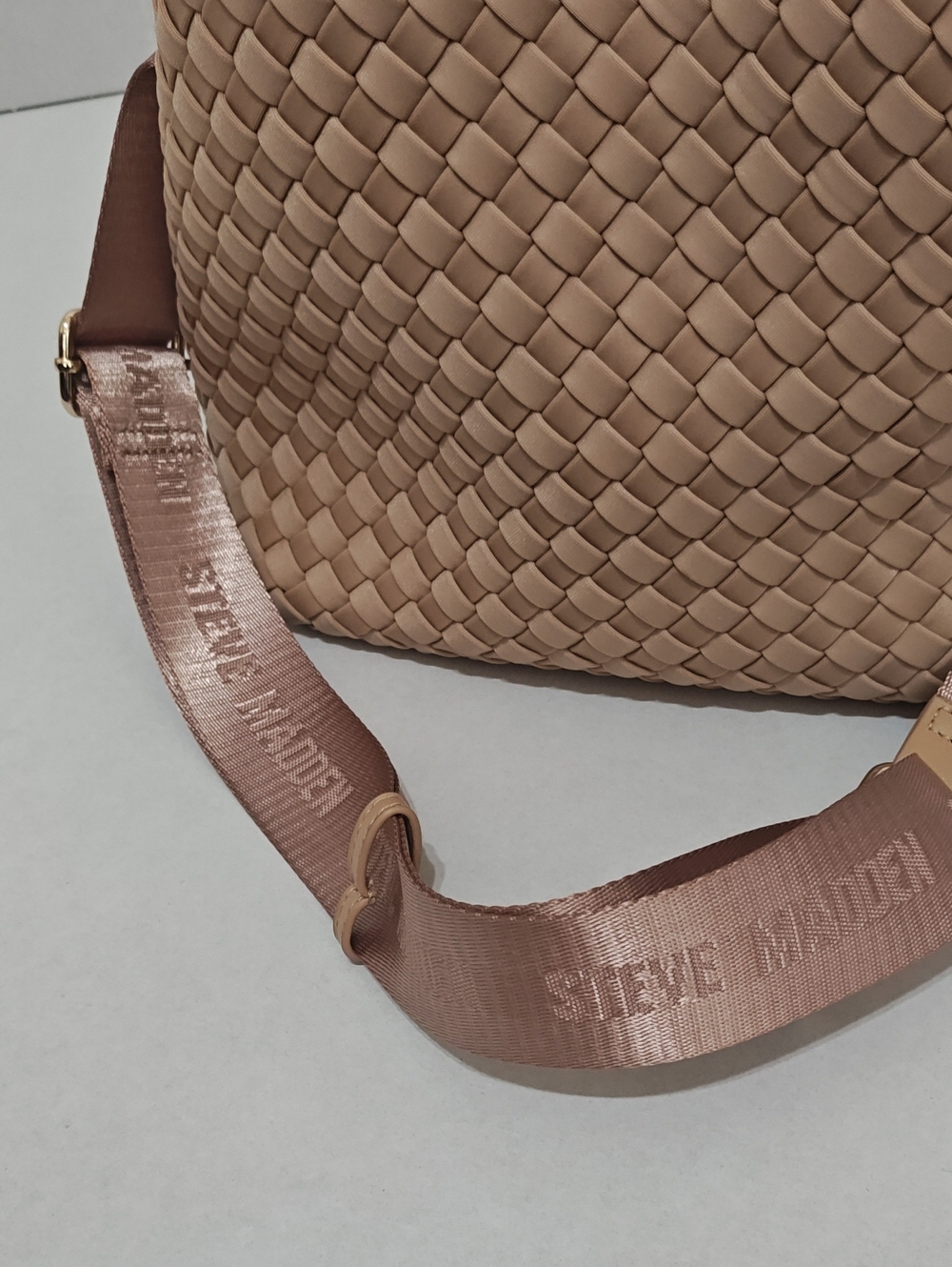 STEVE MADDEN Braided Taupe Shoulder Bag with Removable Strap - Picture 2 of 5